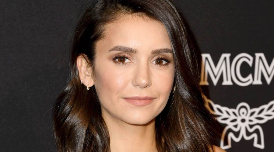 Nina Dobrev credits Frazer Harrison e GettyImages