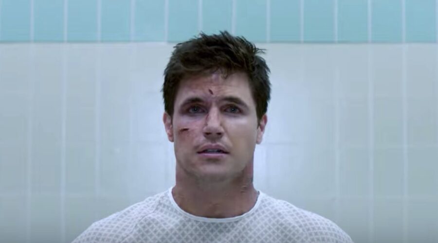 Robbie Amell nei panni di Nathan in Upload. Credits Amazon Prime Video