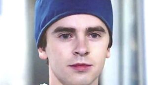 Freddie Highmore in The Good Doctor Credits Rai 1