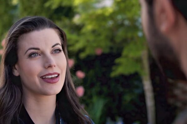 Meghan Ory qui nel trailer ufficiale di Chesapeake Shores 4 stagione Credits Hallmark Channel