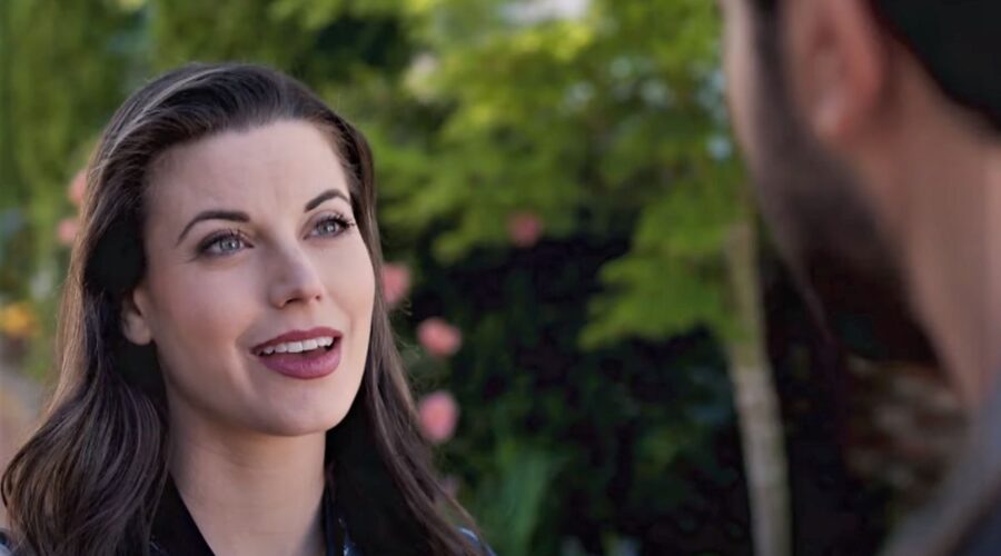 Meghan Ory qui nel trailer ufficiale di Chesapeake Shores 4 stagione Credits Hallmark Channel