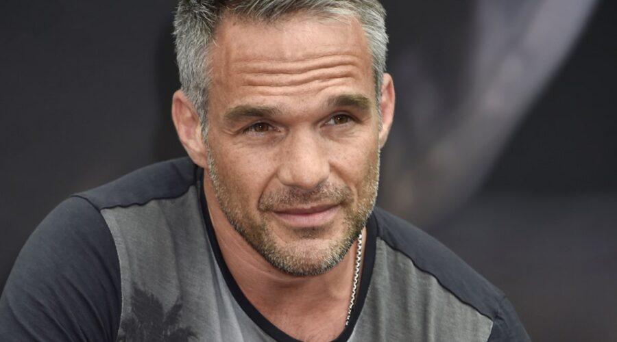 Philippe Bas durante un servizio fotografico per la serie Profiling nel 2015 Credits Pascal Le Segretain e Getty Images