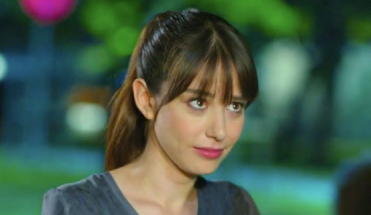 Nazli in Bitter Sweet soap opera Credits Mediaset e Star tv