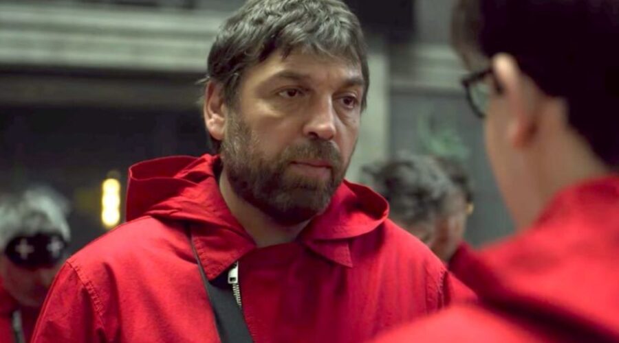 Hovik Keuchkerian è Bogotà ne La casa di carta Credits Netflix