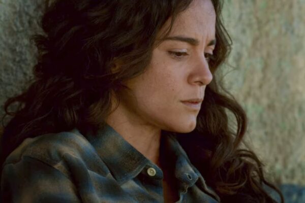 Regina del Sud Alice Braga nei panni di Teresa Mendoza in una scena del pilot Credits Netflix