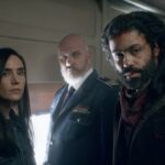 Da sinistra Jennifer Connelly Mike O'Malley e Daveed Diggs in Snowpiercer. Credits Netflix