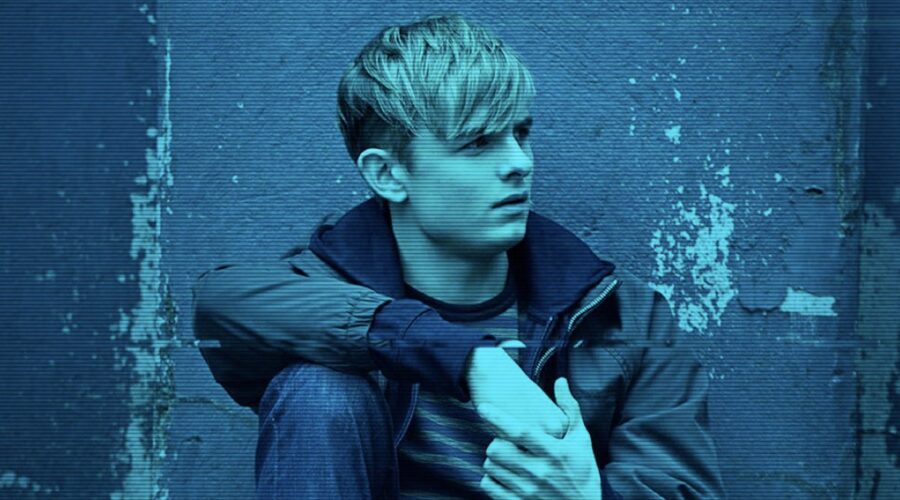 Otto Farrant nel poster di Alex Rider. Credits: Sony Pictures TV/Amazon Prime Video