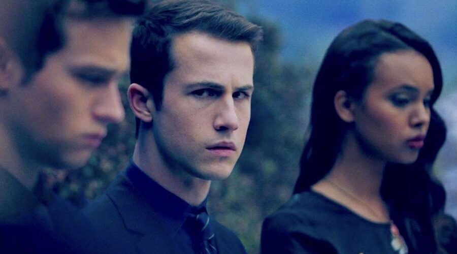 Brandon Flynn, Dylan Minnette e Alisha Boe sono Justin, Clay e Jessica in una scena del trailer di Tredici 3 stagione credits Netflix