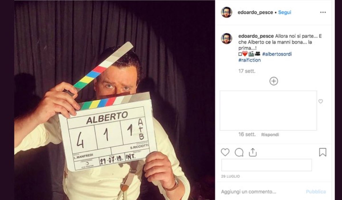 Edoardo Pesce interpreta Alberto Sordi nella fiction a lui dedicata, qui in una foto pubblicata sul profilo Instagram dall'attore