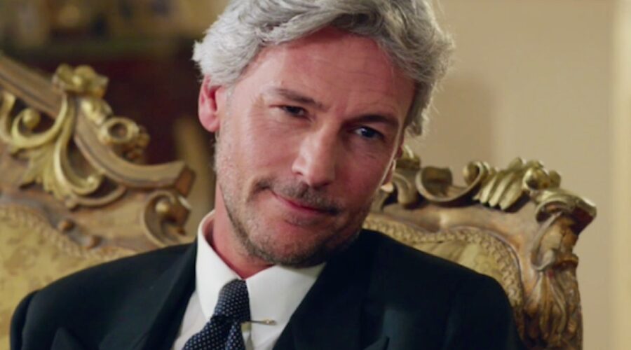 Il Paradiso delle Signore 4 Umberto Guarnieri interpretato da Roberto Farnesi Credits RAI