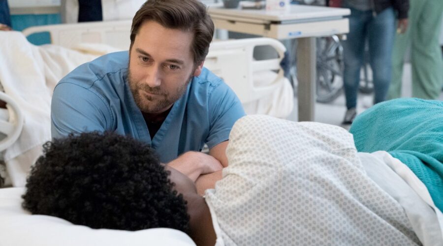 Ryan in New Amsterdam 2 stagione Credits Mediaset e Universal