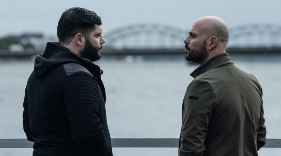 Marco D'Amore e Salvatore Esposito sono Ciro e Genny in Gomorra 5. Ph. credit: Marco Ghidelli/Sky Italia.