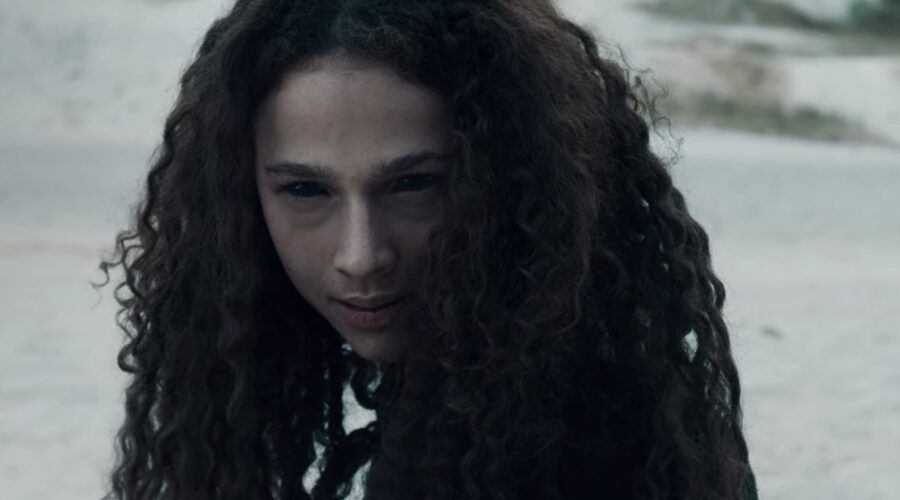 Antonia Fotaras nei panni di Ade in Luna Nera. Credits Netflix