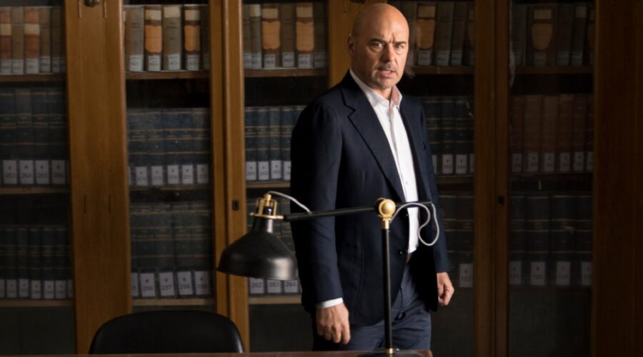 Il Commissario Montalbano 2020 Salvo Amato Livia Mia è il primo dei due episodi in onda nel 2020 Credits foto di Duccio Giordano e RAI