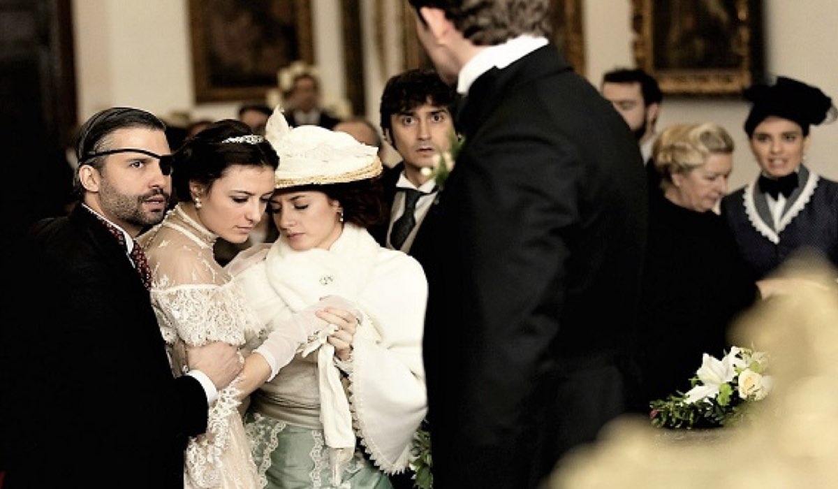 Matrimonio tra Samuel e Lucia in Una Vita soap opera spagnola credits Mediaset