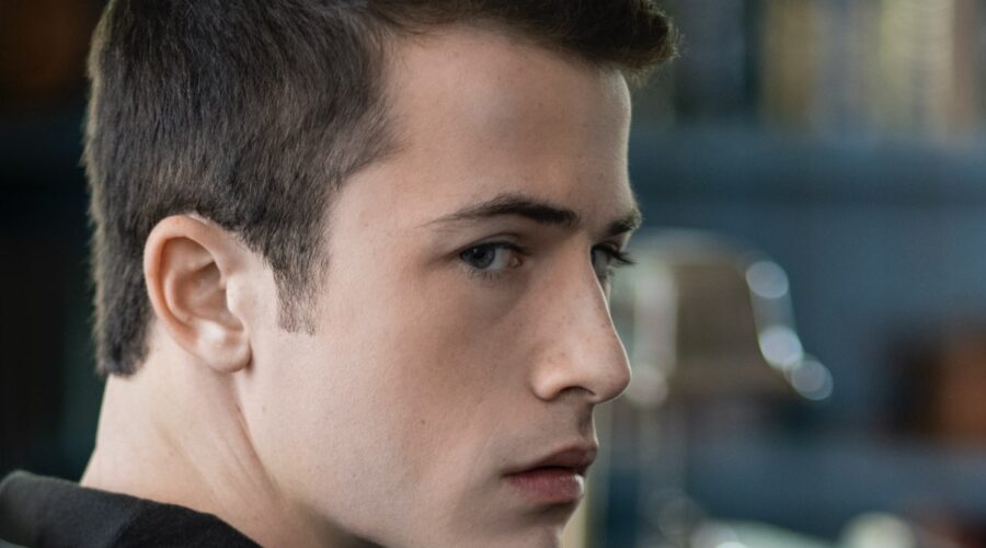 Dylan Minnette in Tredici. Credits Netflix