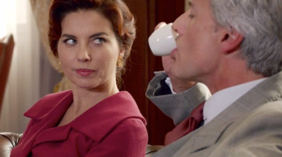 Il Paradiso delle Signore 4 Adelaide di Sant'Erasmo interpretata da Vanessa Gravina e Umberto Guarnieri interpretato da Roberto Farnesi, qui nella puntata 41 Credits RAI