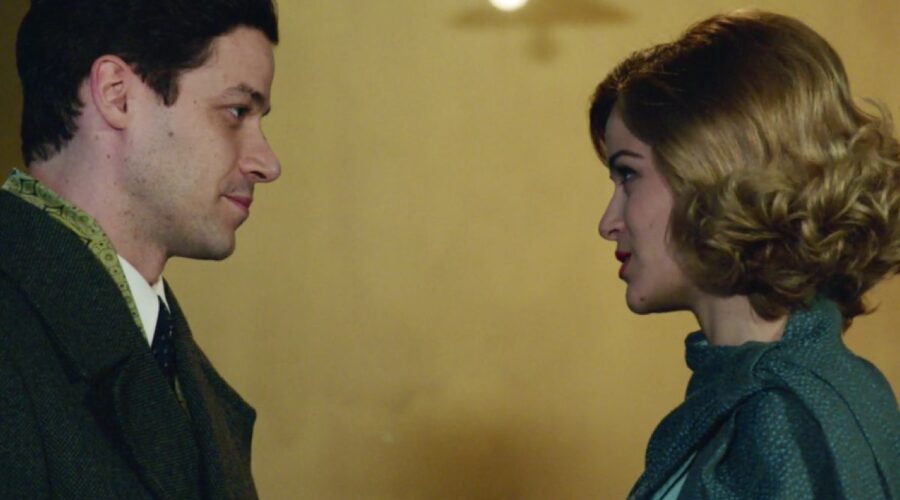 Il Paradiso delle Signore 4 Cosimo Bergamini interpretato da Alessandro Cosentini e Gabriella Rossi interpretata da Ilaria Rossi nella puntata 85 Credits RAI