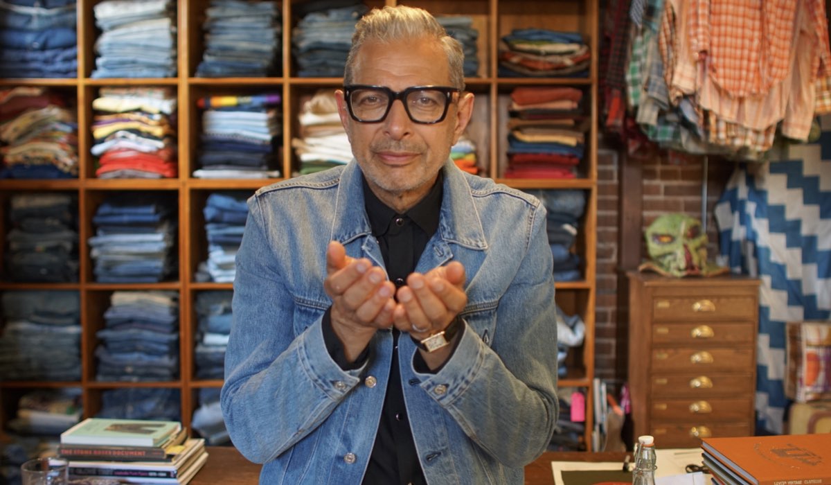 Jeff Goldblum in una foto della serie. Credits Disney Plus