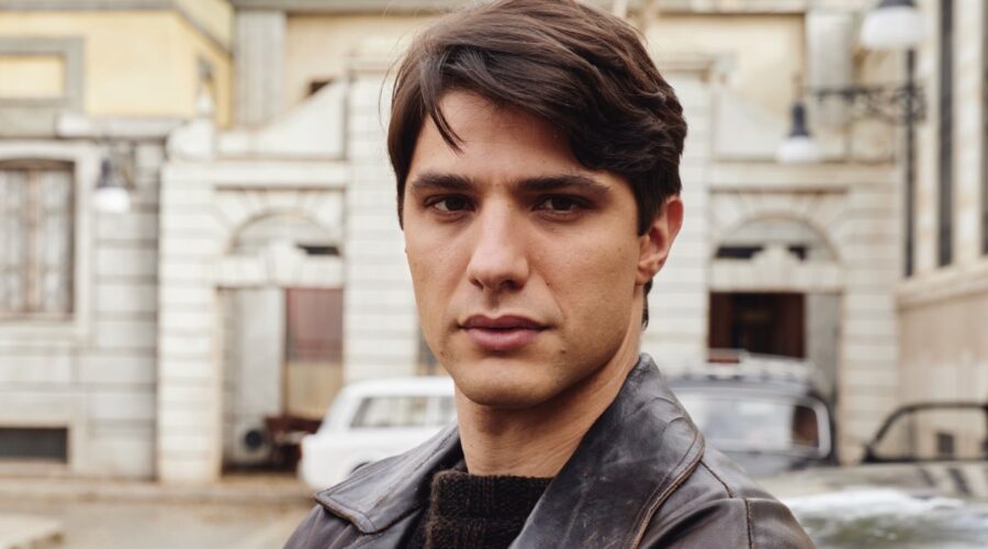 Pietro Masotti interpreta Marcello Barbieri ne Il Paradiso delle Signore Daily 2 Credits RAI