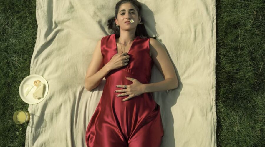 Alba Flores nei panni di Nairobi ne La Casa di Carta 4. Credits Netflix