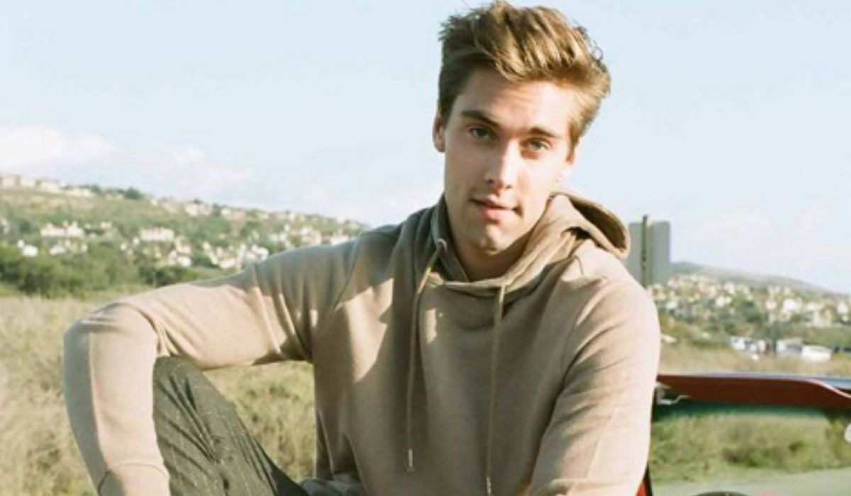 Austin North in una foto condivisa dall'attore sul suo profilo Instagram ufficiale