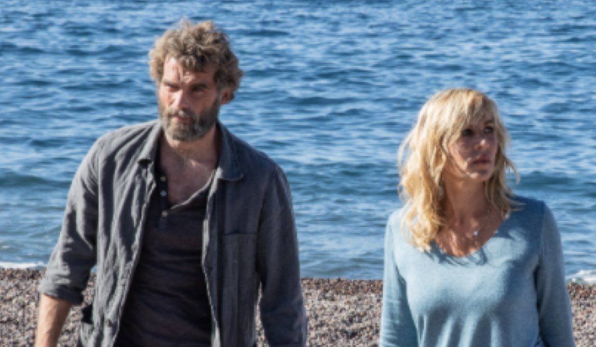 L'ora della verità STANLEY WEBER interpreta NATALE ANGELI e MATHILDE SEIGNER interpreta CLOTILDE BARON nel sesto episodio Credits Mediaset