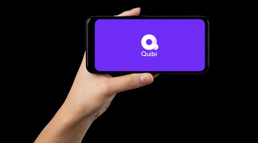 Quibi logo su cellulare in orizzontale Credits Quibi