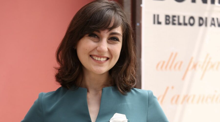 Elisa Cheli interpreta la venere Paola Galletti ne Il Paradiso delle Signore Daily Credits RAI