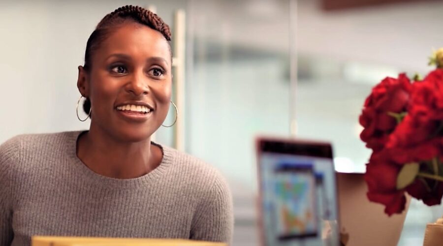 Issa Rae in Insecure serie tv, Credits HBO