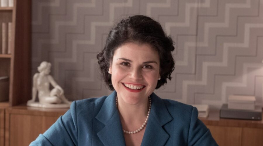 Aenne Burda - La donna del miracolo economico, qui Katharina Wackernagel nei panni della protagonista Credits Bavaria Media International 2020 e Mediaset