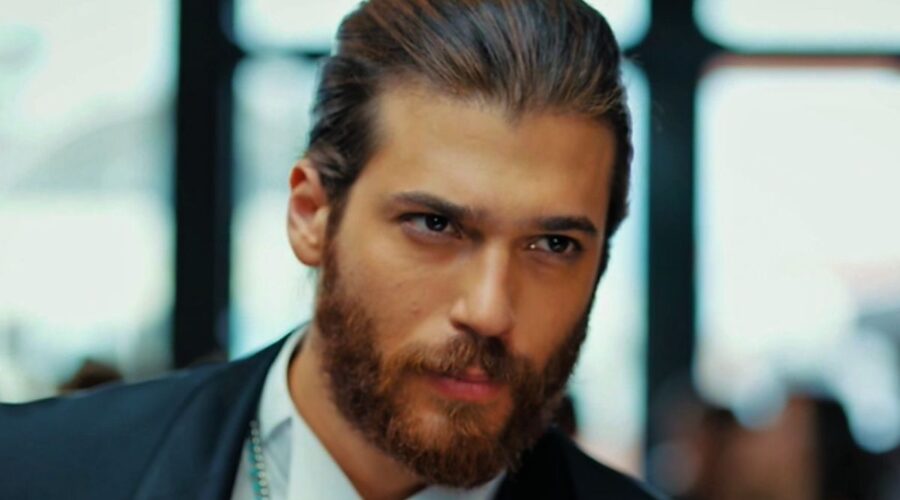 Can Yaman è Can Divit in Daydreamer soap turca Credits Mediaset