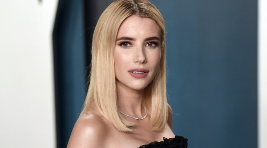 Emma Roberts al Vanity Fair Oscar Party 2020 credits foto di Karwai Tang e GettyImages
