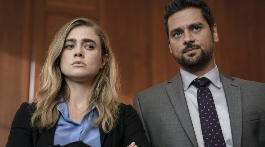 Melissa Roxburgh è Michaela Stone, J.r. Ramirez è Jared Vasquez in Manifest 2. Foto di © Warner Bros. Entertainment, Inc