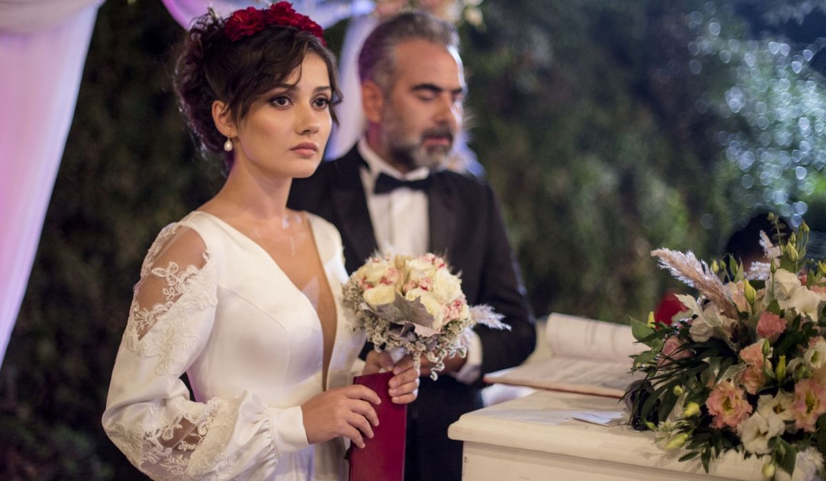 Ipek Gencer e Cemal Karalar in Come sorelle soap turca Credits Mediaset