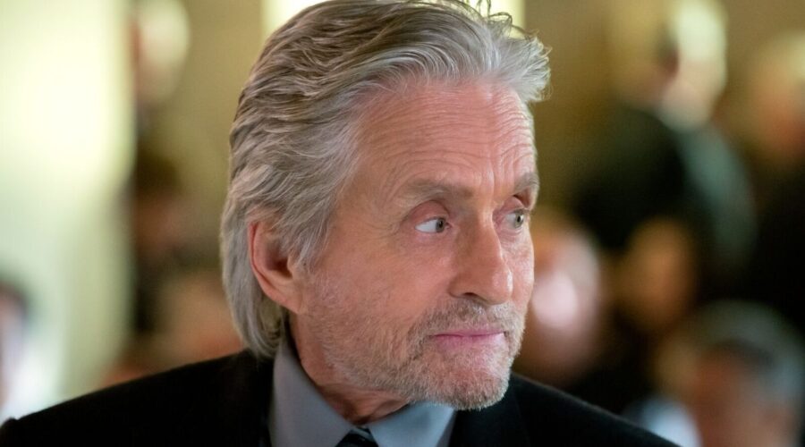 Michael Douglas ne Il metodo Kominsky, Credits Michael Yarish e Netflix