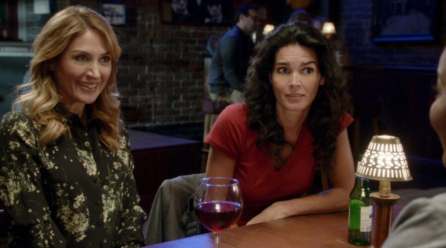 Sasha Alexander ed Angie Harmon in Rizzoli & Isles 7 stagione Credits Fox