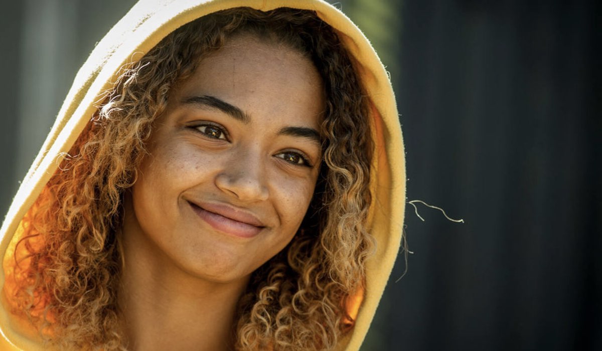 Vis A Vis Berta Vázquez nei panni di Rizos, la Riccia Credits Netflix