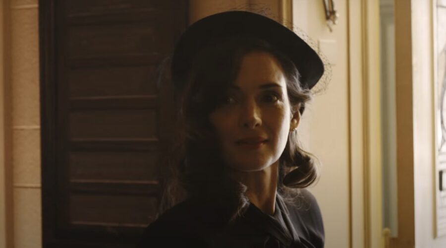 Winona Ryder in un fotogramma del trailer de Il Complotto Contro L'America. Credits HBO