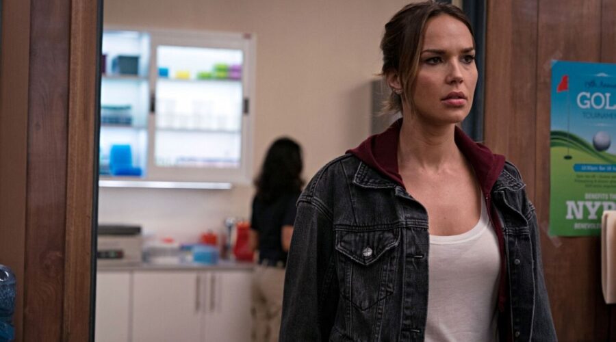 ARIELLE KEBBEL è Amelia in Lincoln Rhyme Credits Mediaset