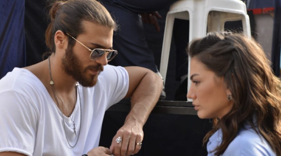 Daydreamer DEMET ÖZDEMIR interpreta SANEM AYDIN E CAN YAMAN interpreta CAN DIVIT, qui nella puntata 43 Credits Mediaset e GLOBAL TELIF HAKLARI YAPIMCILIK TIC. A.S.