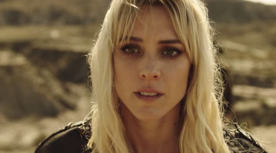 Vis a Vis L'Oasis Macarena nell'episodio 7 Credits Netflix