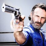 Andrew Lincoln nei panni di Rick Grimes in The Walking Dead. Credits: Fox Italia e AMC