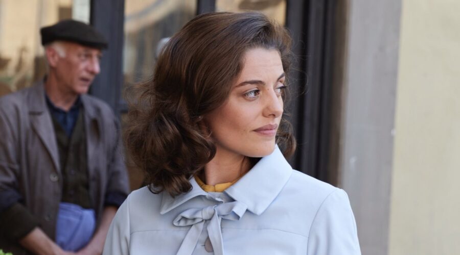 Il Paradiso delle Signore 4 Federica Girardello nei nel ruolo di Nicoletta Cattaneo che torna a Milano Credits RAI