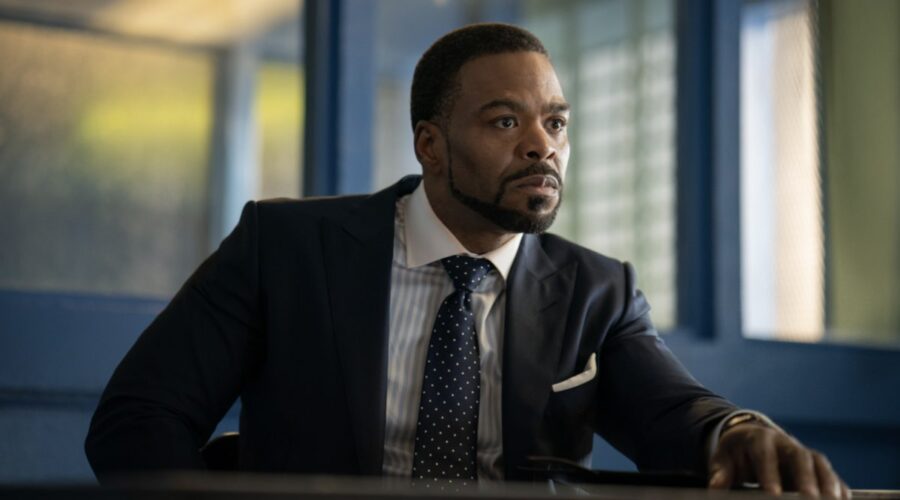 Method Man in una scena di Power Book II Ghost dove interpreta Davis MacLean. Credits: Starzplay