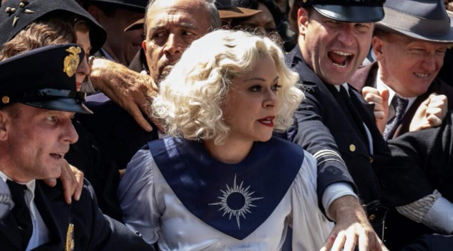 Tatiana Maslany è Sister Alice in Perry Mason Credits Sky Italia e HBO