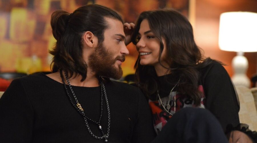 Can e Sanem in una scena di Daydreamer Credits Mediaset