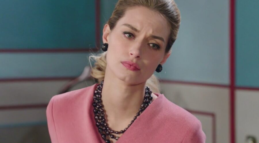 Il Paradiso delle Signore 4 Ludovica Brancia Di Montalto interpretata da Giulia Arena, qua nella puntata 144 Credits RAI