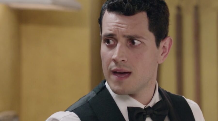 Il Paradiso delle Signore 5 Salvatore Amato interpretato da Emanuel Caserio, qui nella puntata 6 Credits RAI