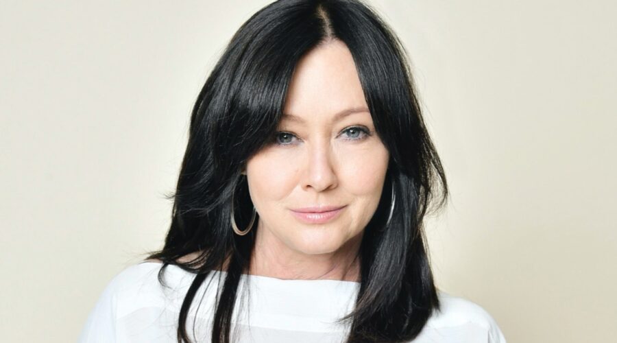 Shannen Doherty credits foto di Neilson Barnard e Getty Images per Hallmark Channel